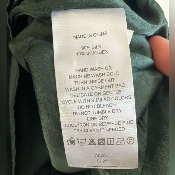 Quince Washable Stretch Silk Puff Sleeve Mini Dress - Picture 3 of 8